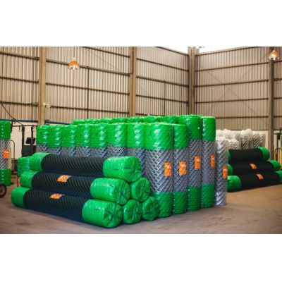 Tela Revestida em PVC VERDE Fio 12 (3,80mm) malha 3